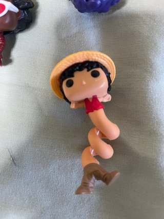 Mini funkos Kinder x One Piece