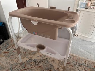 Jane Flip Bañera con cambiador para bebé