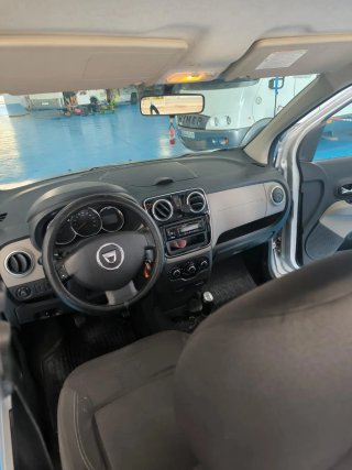 Dacia Lodgy 2013