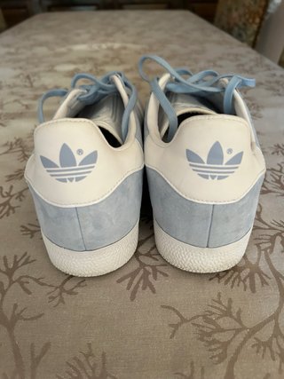 Adidas Gazelle Azul Claro Hombre