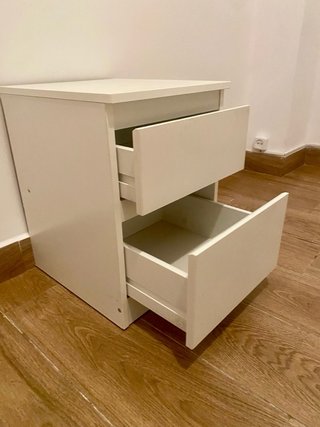 Mesita auxiliar Ikea blanca