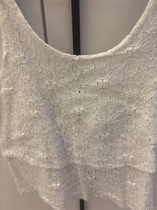 Top tirantes blanco encaje