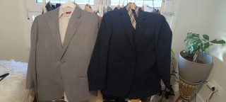 Traje de hombre talla 40, 90€ cada traje corbata12