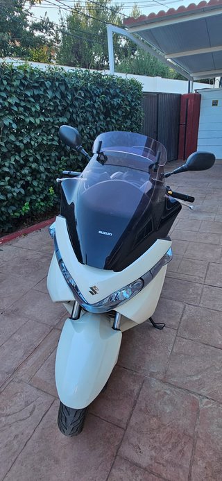 Suzuki Burgman Executive 125