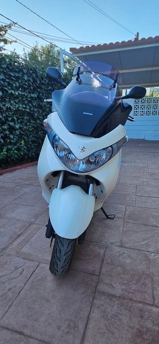 Suzuki Burgman Executive 125