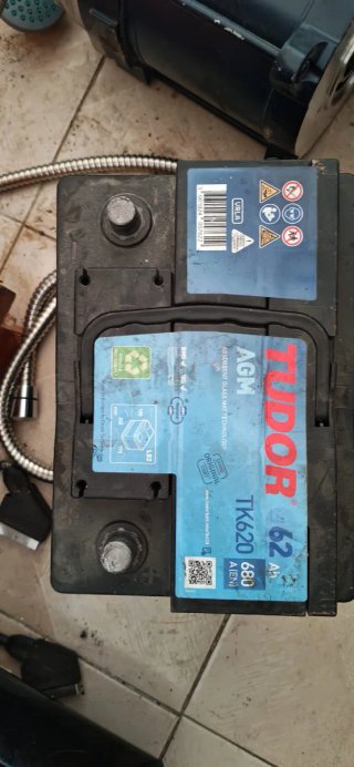 Batería Tudor AGM TK620 62Ah 680A