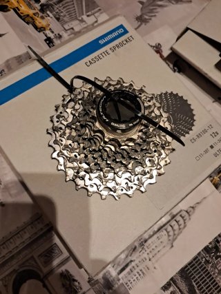 Cassette Shimano Ultegra 12v CS-R8100  11-30T