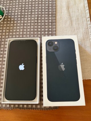 iPhone 13 512GB Medianoche