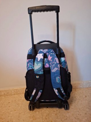 Mochila Totto con ruedas y estampado