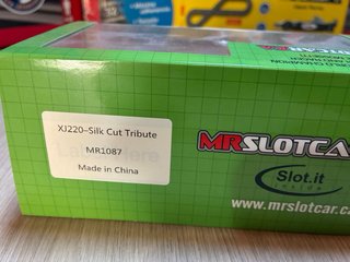 MRSlotcar Jaguar XJ220 Silk Cut