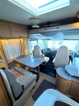Autocaravana Burstner i690