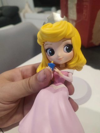 Figura Q Posket Aurora La Bella Durmiente