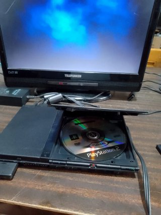 PlayStation 2 Slim Nera