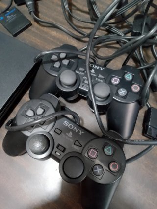 PlayStation 2 Slim Nera