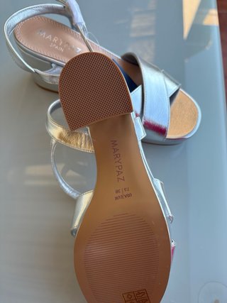 Zapatos tacón plateados Marypaz Talla 38