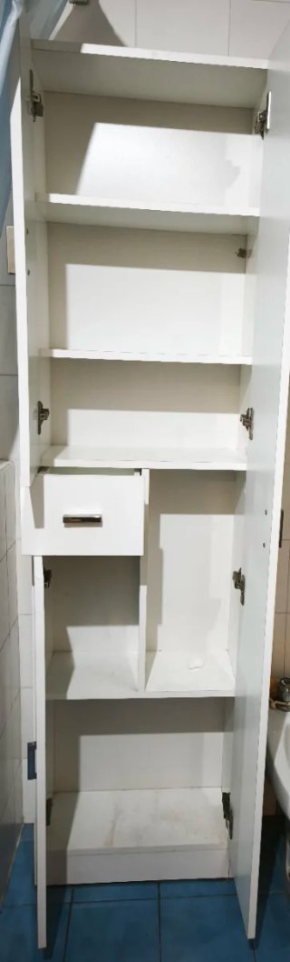 Armario de lavabo blanco