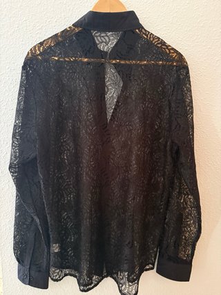 Camisa de encaje negro