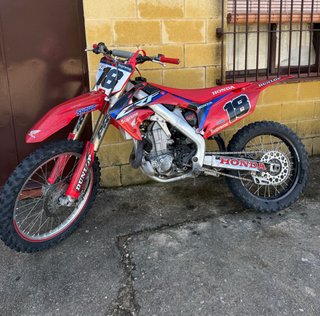 Honda CRF 450 Motocross Roja