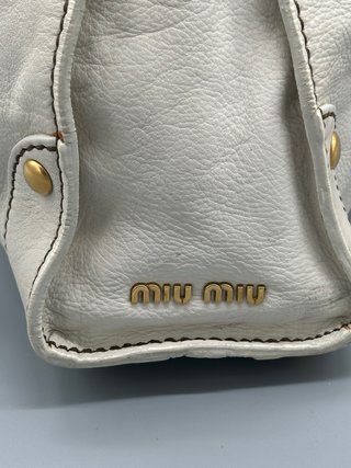 Borsa Miu Miu Pelle Bianca Dettagli Oro