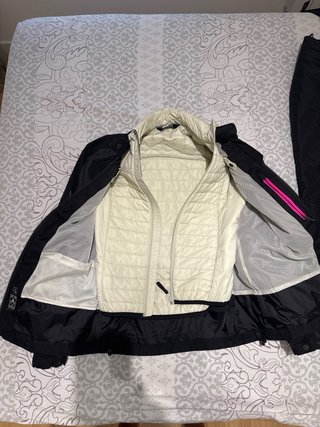 Conjunto moto mujer: Chaqueta, pantalón y espalder