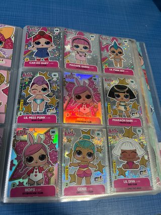 Album de cartas lol surprise