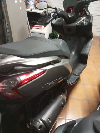 Kymco Super Dink 125i Negra