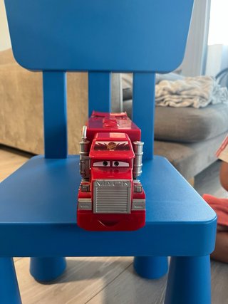 Camión de Juguete Rayo McQueen, incluye coche