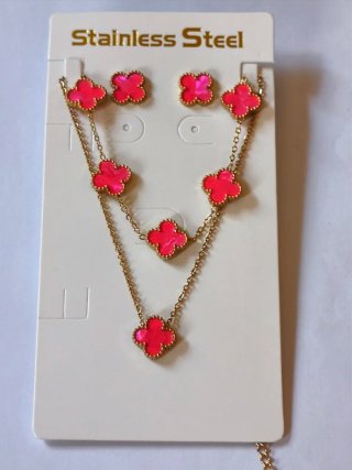Conjunto collar pendientes pulsera trébol rosa
