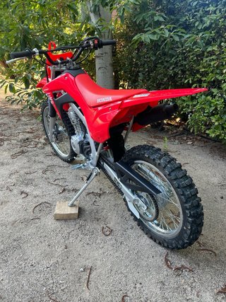 Honda CRF 125F Motocross Roja