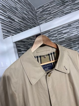 Gabardina Burberrys Nova Check Talla L Vintage