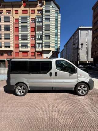 Opel Vivaro 2005