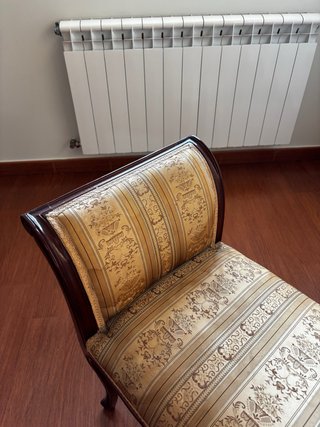 Banqueta tapizada madera
