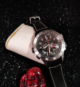 Hamilton Khaki Cronógrafo