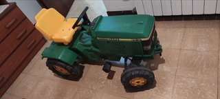 Tractor John Deere 6410 a pedales
