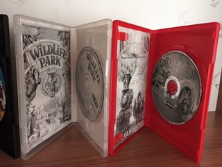 Lote de 4 juegos de estrategia de gestión para PC.