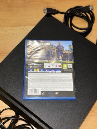 PlayStation 4 Slim 500GB