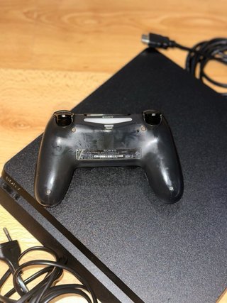 PlayStation 4 Slim 500GB
