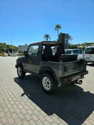 Suzuki Samurai 1988
