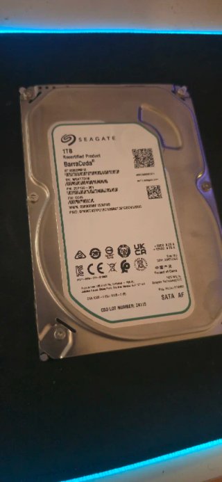 Disco Duro Seagate 1TB BarraCuda SATA AF