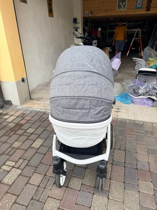 Passeggino Venicci Trio con attacco ISOFIX