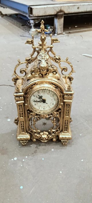 Reloj de mesa latón antiguo