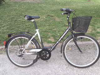 Bicicleta Orbea Paseo Negra y Blanca