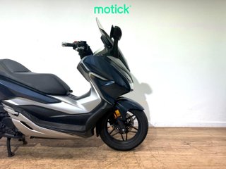 HONDA FORZA 300