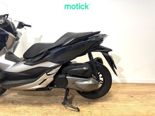 HONDA FORZA 300