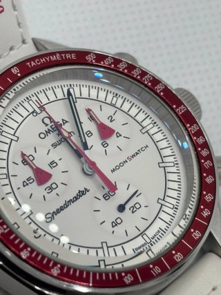 Omega x Swatch Moonwatch Blanco/Rojo