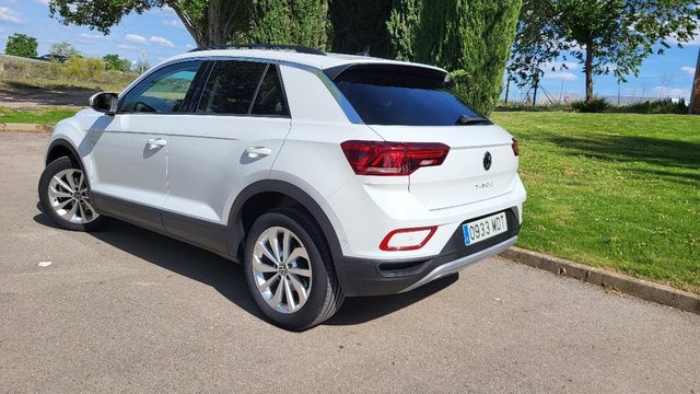 Volkswagen T-Roc 2023