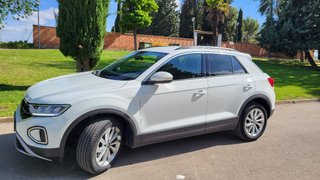 Volkswagen T-Roc 2023