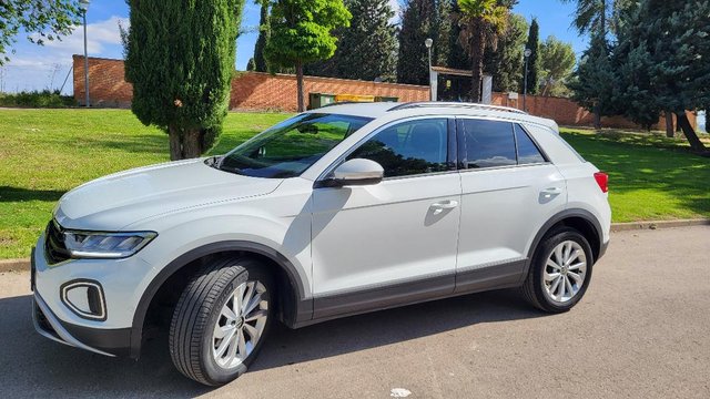 Volkswagen T-Roc 2023