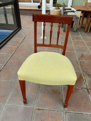 Conjunto 4 Sillas Comedor Tapizadas y restauradas.