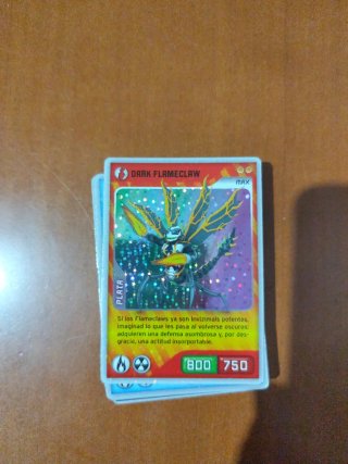 Cartas especiales de Invizimals